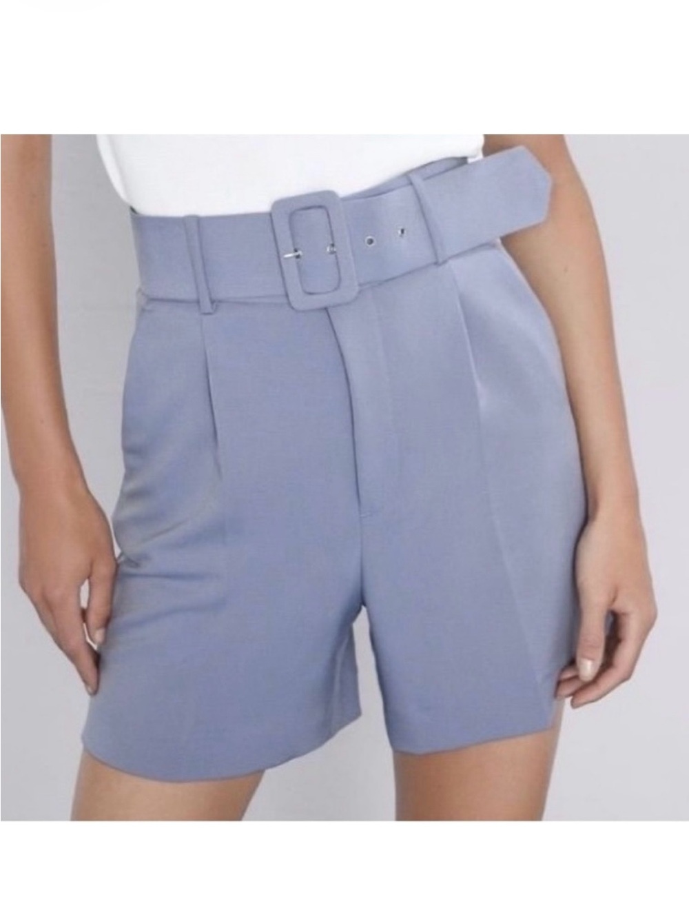 Zara Light Gray High-Waist Pleated Belted Shorts
